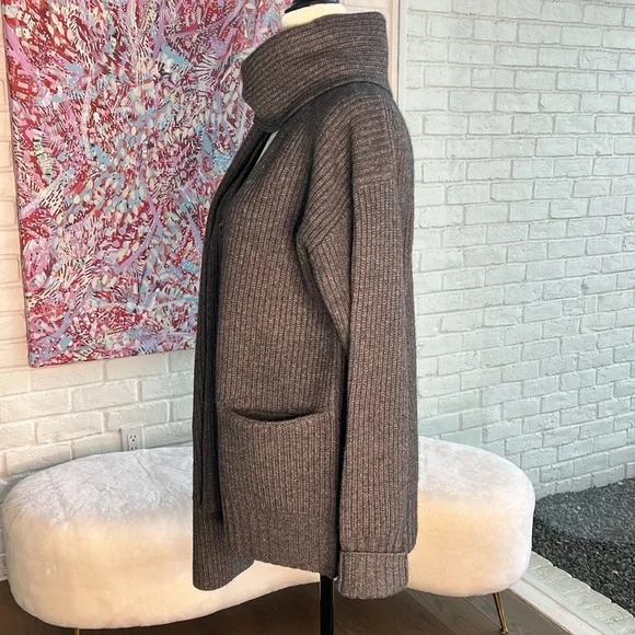 Veronica Beard Wool & Cashmere oversized Cardigan With Attached Scarf Small - Picture 4 of 11